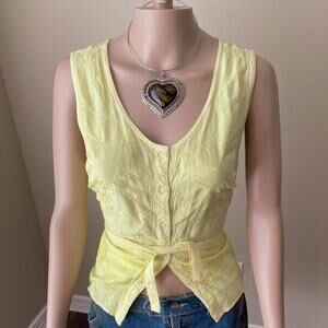 Early 2000s embroidered tank bust